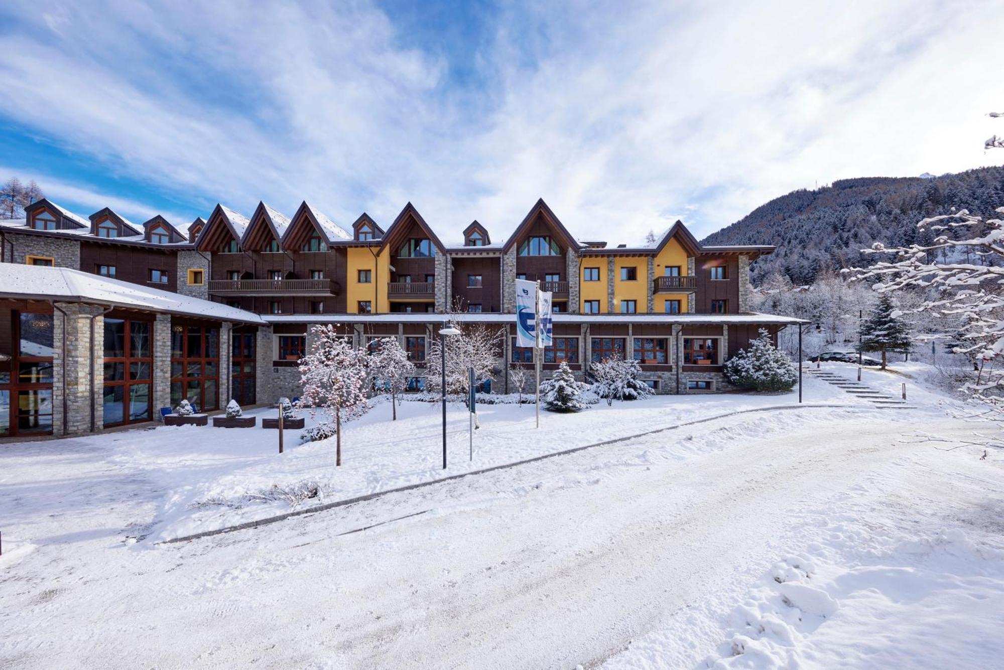 Blu Hotel Acquaseria Ponte Di Legno Kültér fotó